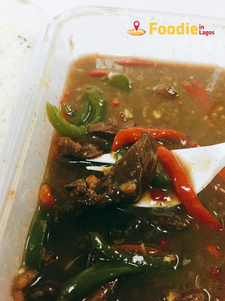 goodness-gracious-gourmet-shredded-beef-chili-sauce