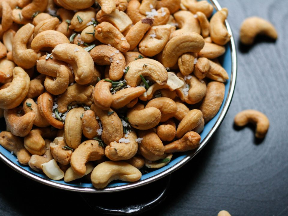 healthy-snacks-for-the-peckish