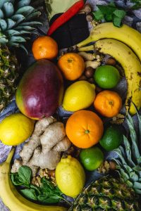 healthy snacks for the peckish + Fruits