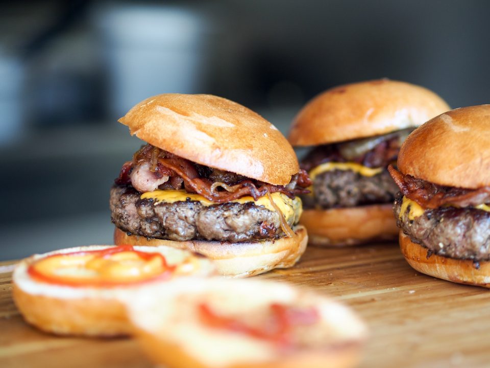 Popular-american-dishes-and-where-to-find-them-in-lagos-2