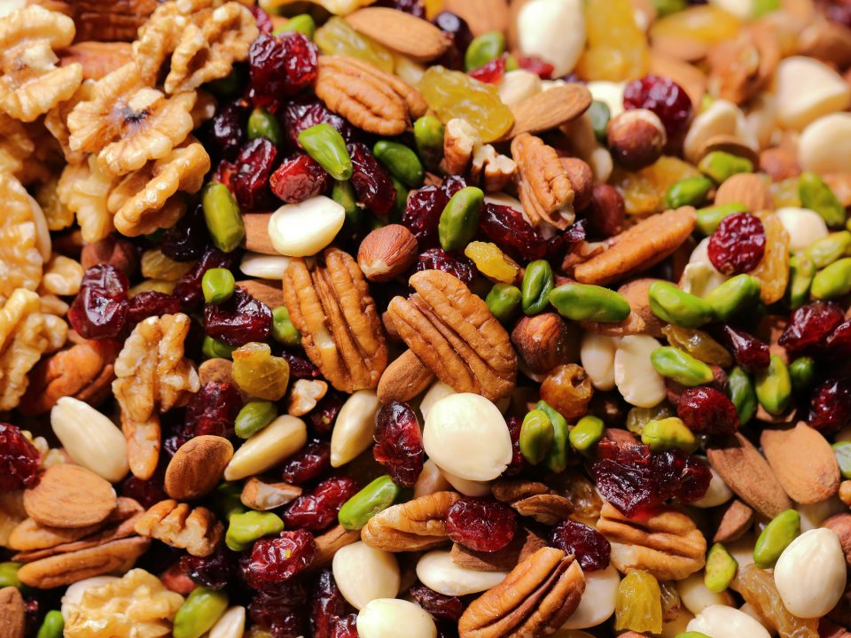 Skin-and-food-that-affects-it-1