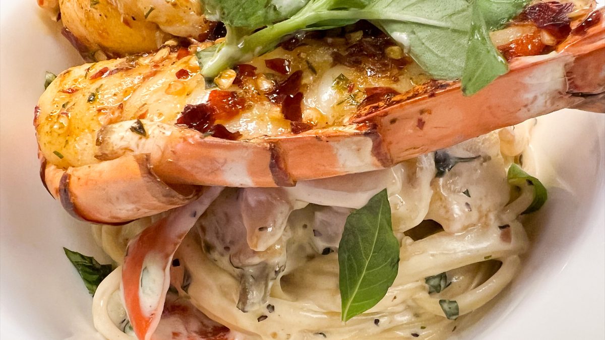 Shores-dining-6