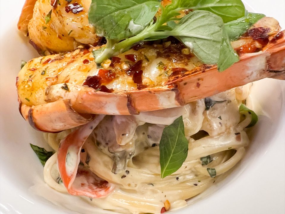 Shores-dining-6